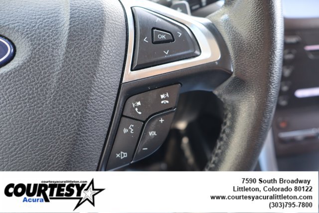 Used 2018 Ford Edge Titanium w/ Technology Package AWD/4WD image 12
