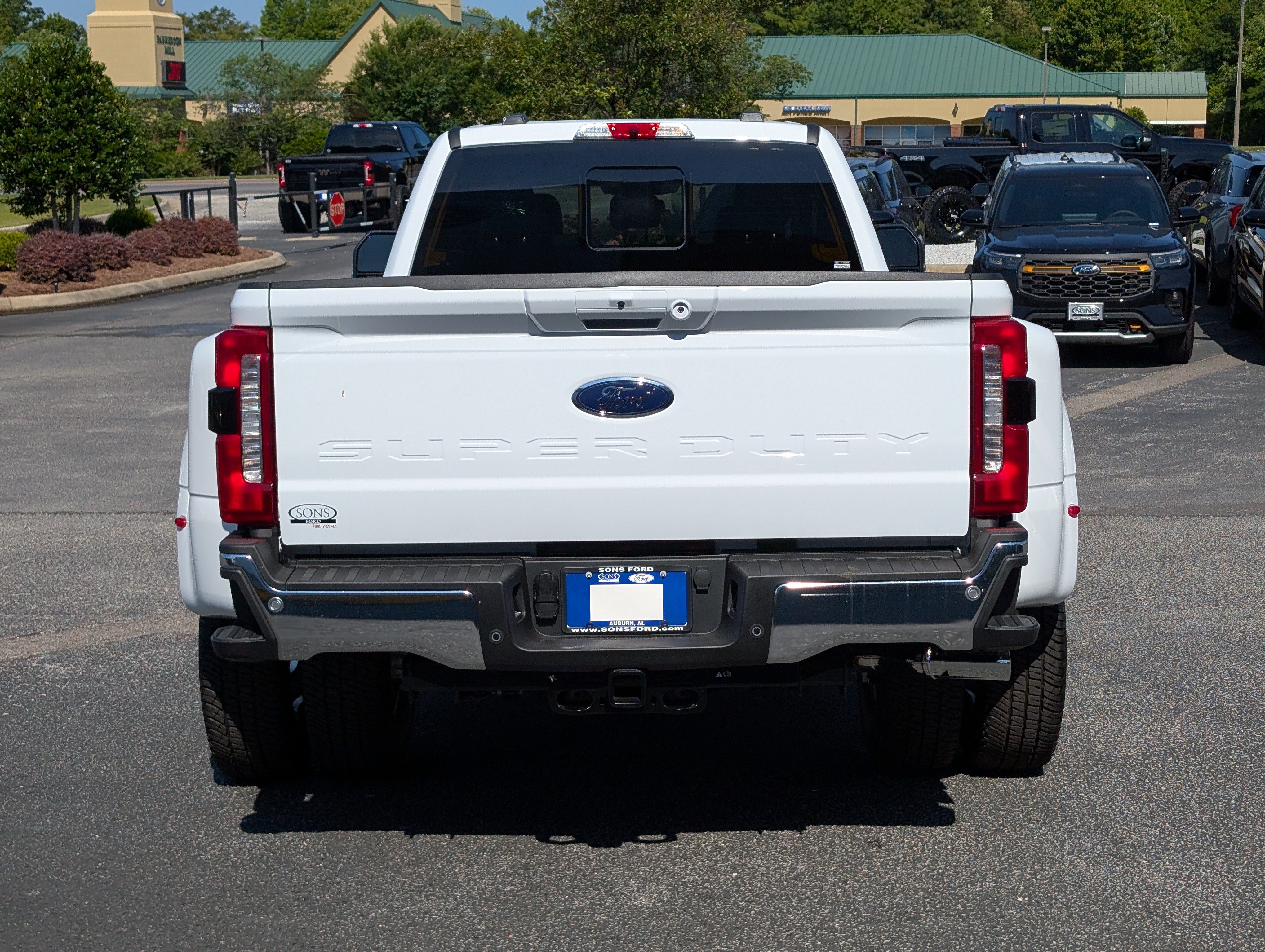 New 2026 Ford F350 Lariat w/ Chrome Package AWD/4WD image 10
