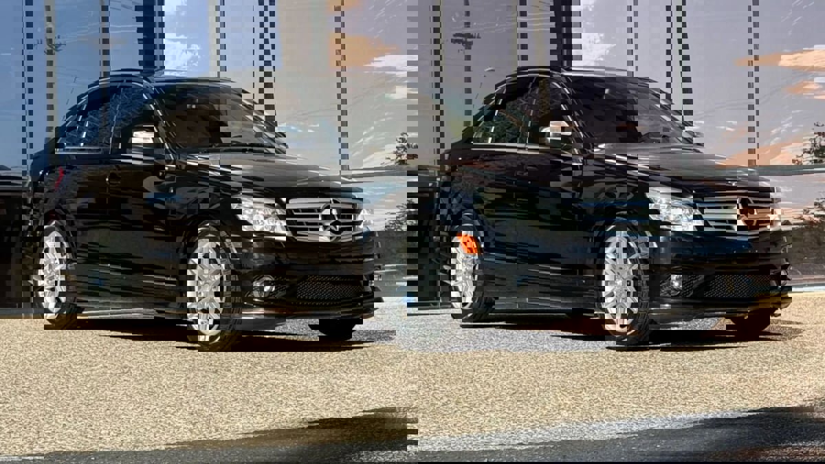 Used 2009 Mercedes-Benz C 350 Sport image 19