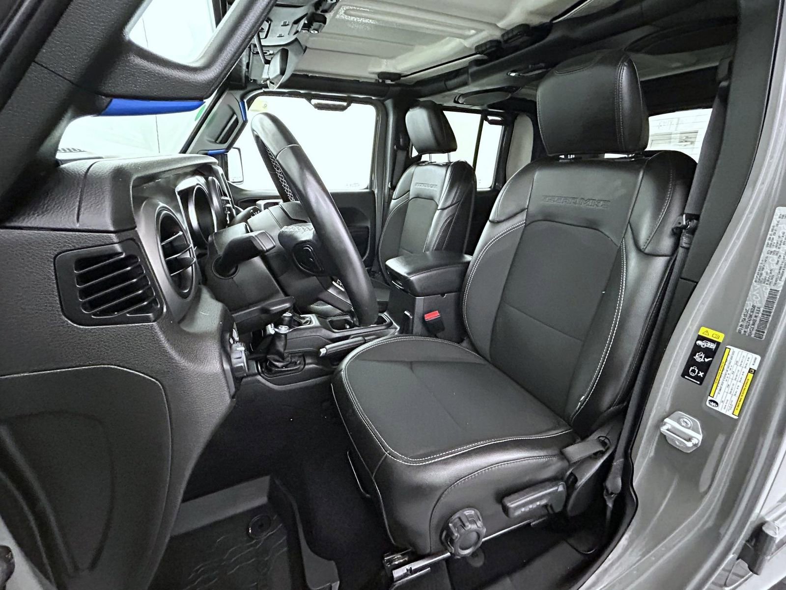 Used 2021 Jeep Gladiator Sport image 10