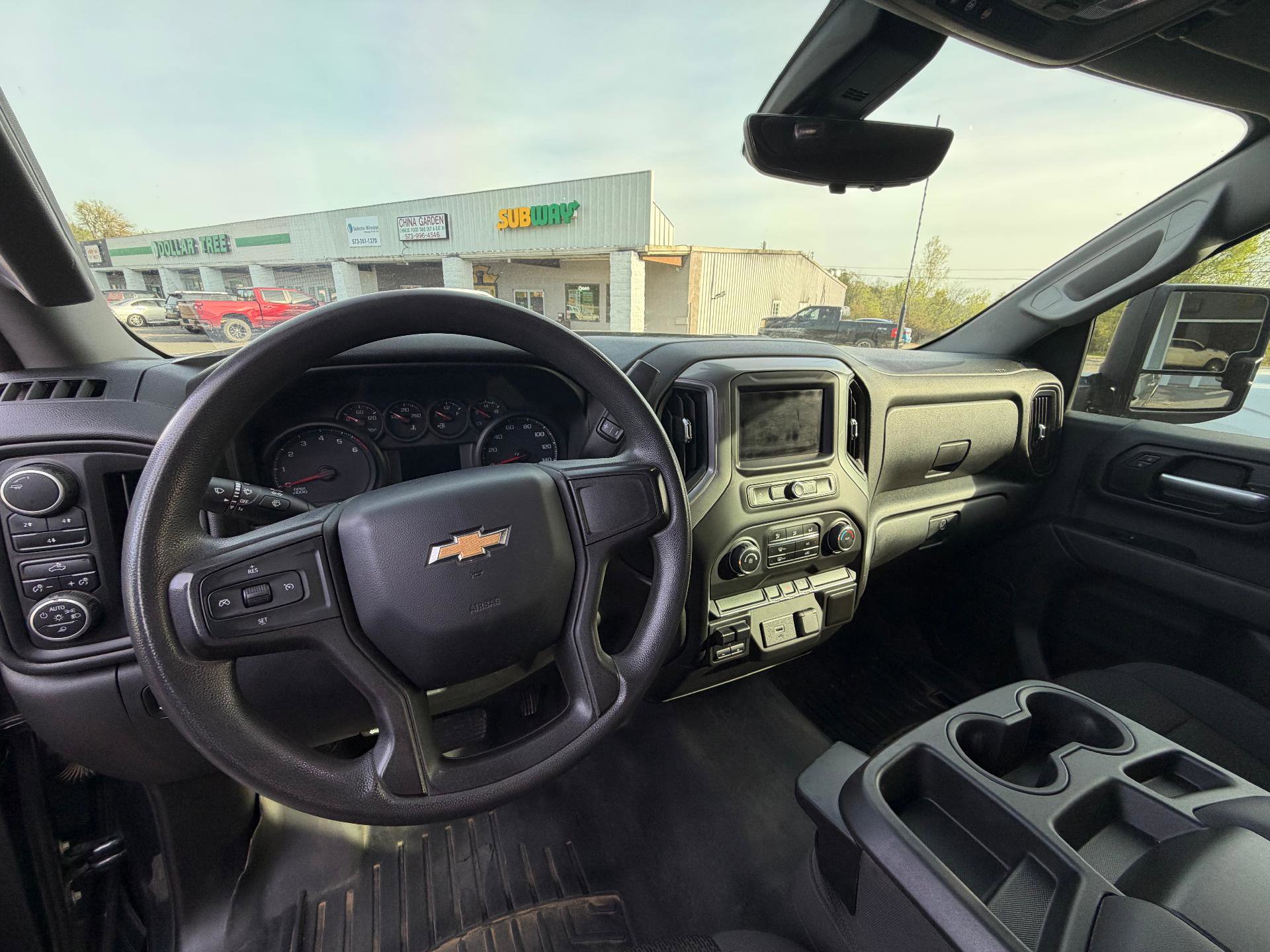 Used 2020 Chevrolet Silverado 2500 Custom w/ Custom Value Package AWD/4WD image 9