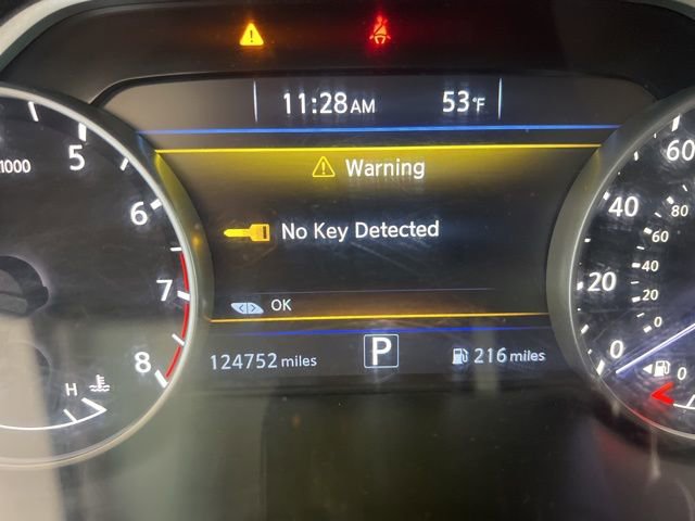 Used 2017 Nissan Murano SV image 22