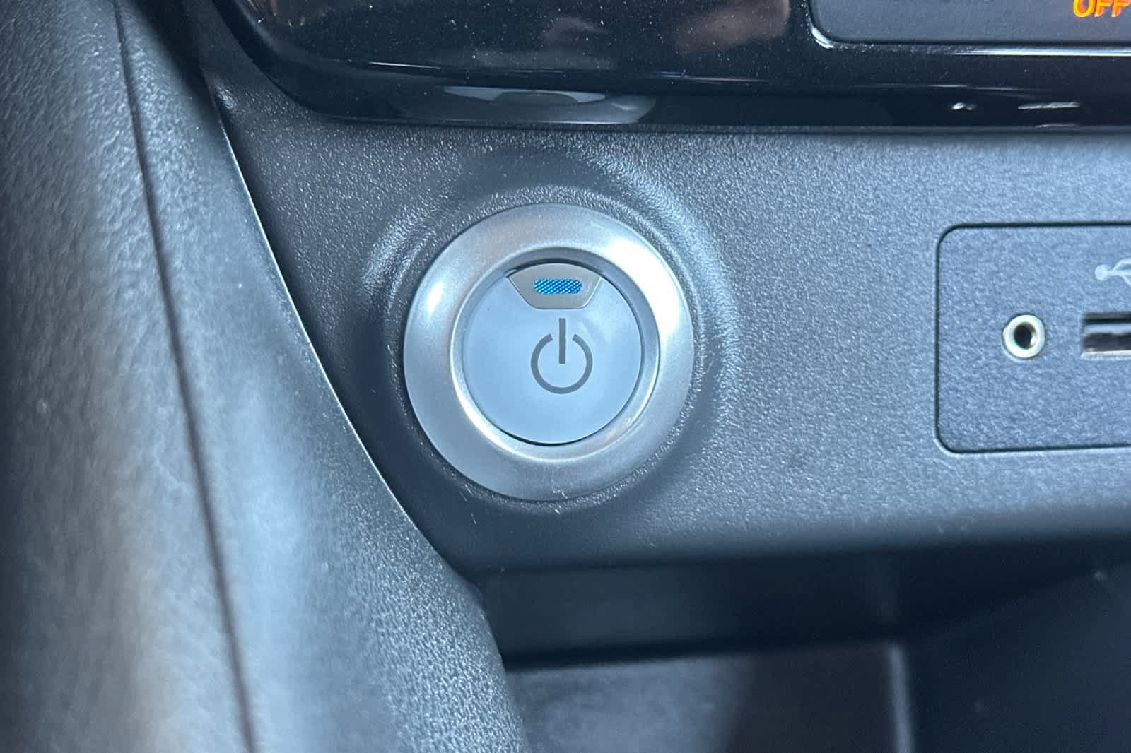 Used 2018 Nissan Leaf SV w/ SV Technology Package FWD image 23