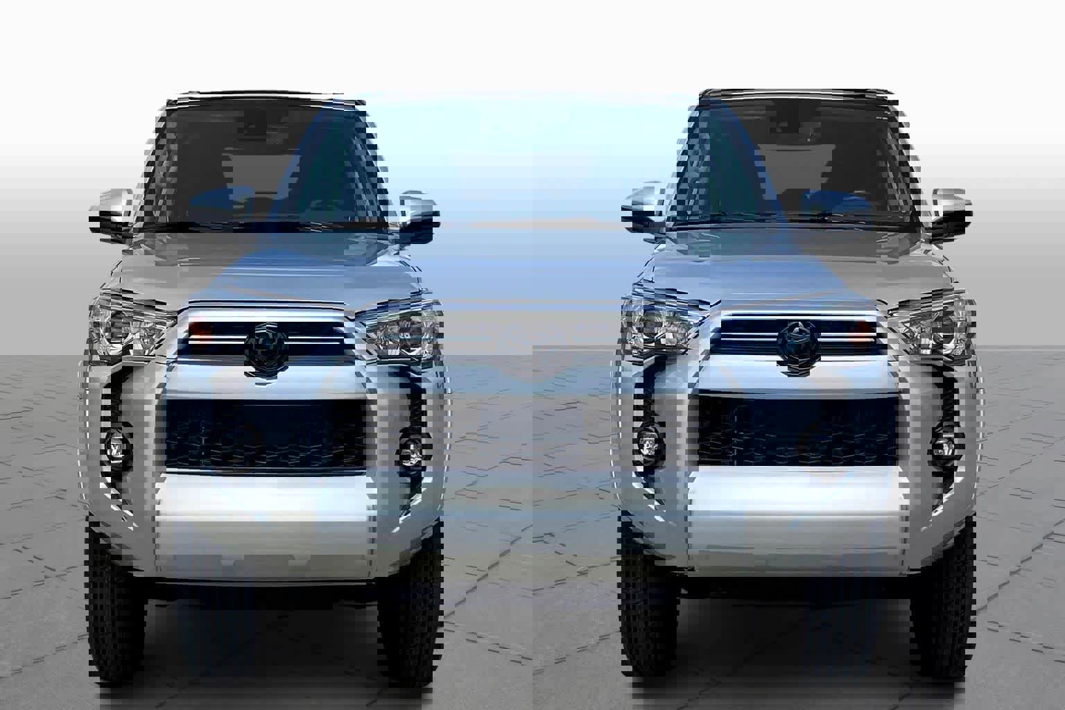 Used 2024 Toyota 4Runner SR5 RWD image 4