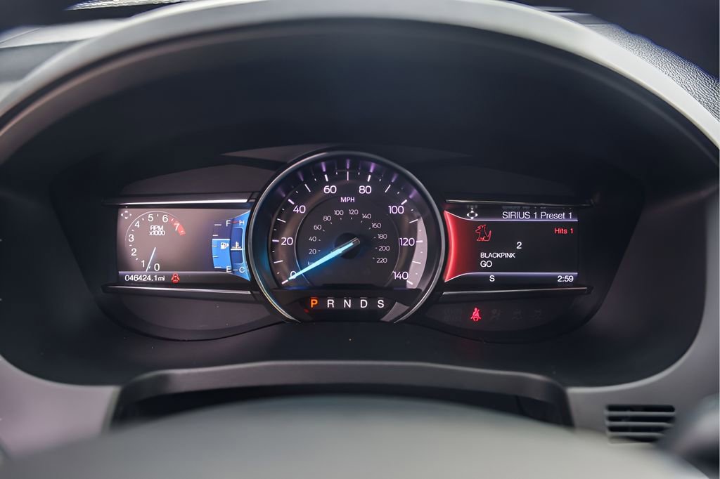 Used 2018 Ford Explorer Limited w/ Equipment Group 301A FWD image 14