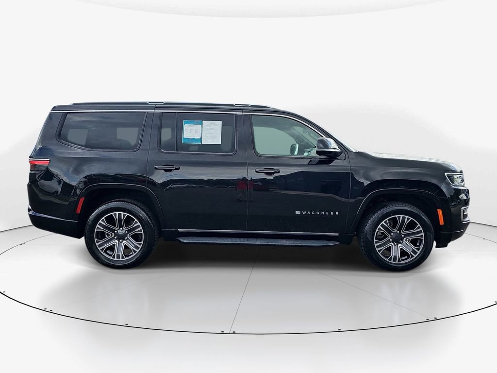 Used 2024 Jeep Wagoneer Series II w/ Flexible Seating Group image 4