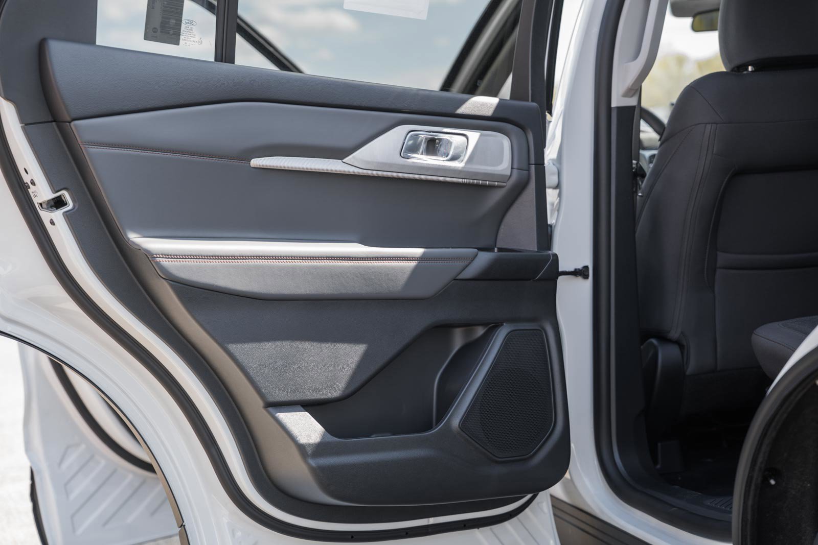 New 2026 Ford Explorer Active AWD/4WD image 35