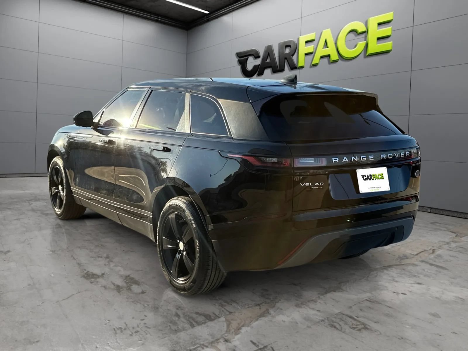 Used 2020 Land Rover Range Rover Velar S AWD/4WD image 8
