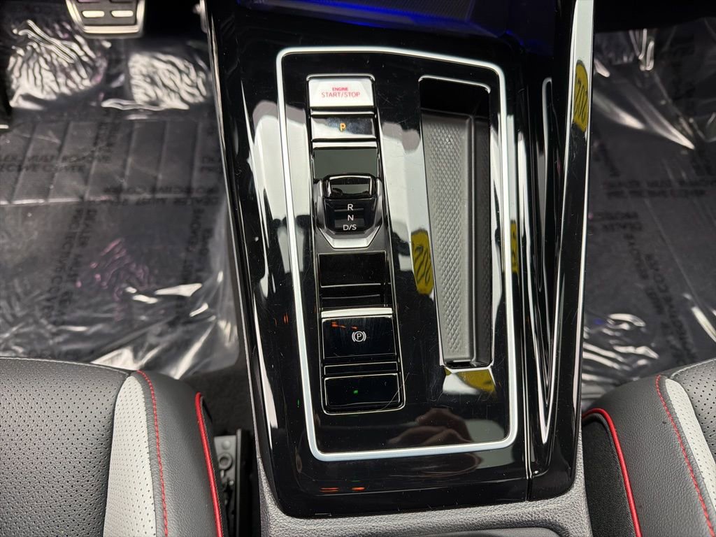 Used 2025 Volkswagen GTI Autobahn image 16