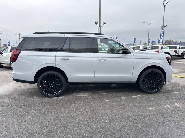 New 2026 Ford Expedition Platinum w/ Stealth Performance Package image 4