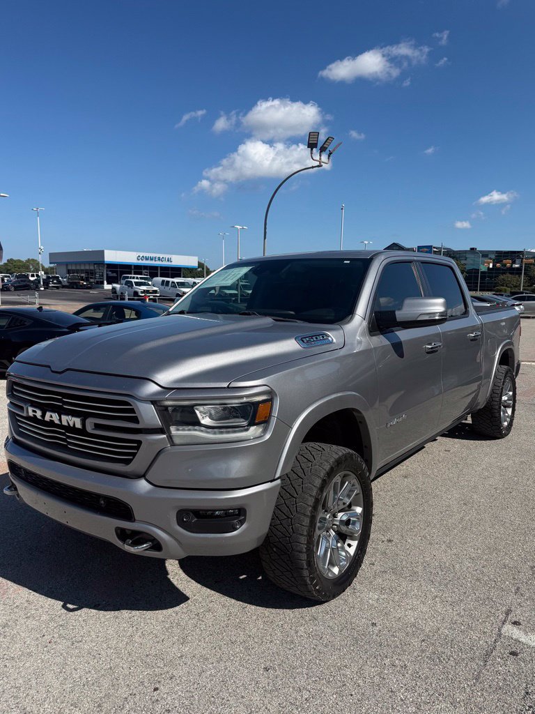 Used 2022 RAM 1500 Laramie w/ Laramie Southwest Edition AWD/4WD image 3
