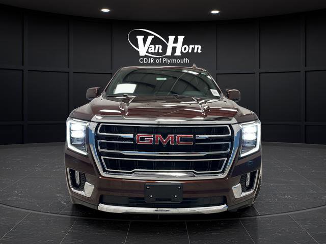 Used 2022 GMC Yukon XL SLT w/ SLT Premium Package AWD/4WD image 2
