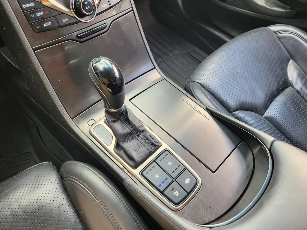 Used 2014 Hyundai Azera Limited w/ Option Group 02 FWD image 20