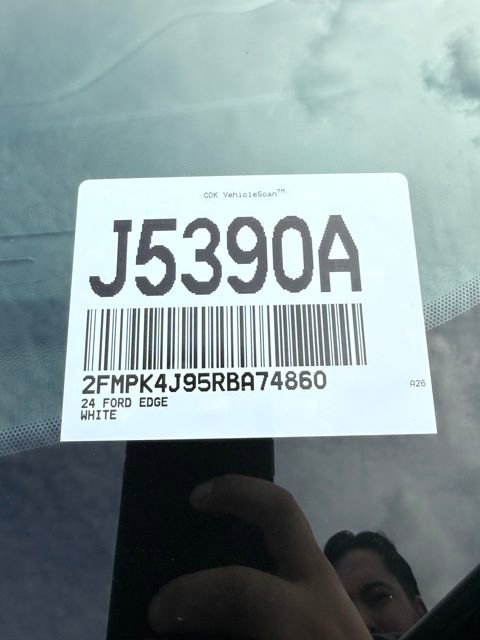 Used 2024 Ford Edge ST-Line image 35