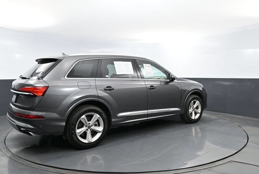Used 2025 Audi Q7 2.0T Premium AWD/4WD image 24
