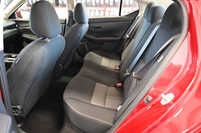 Used 2024 Nissan Sentra SV FWD image 12