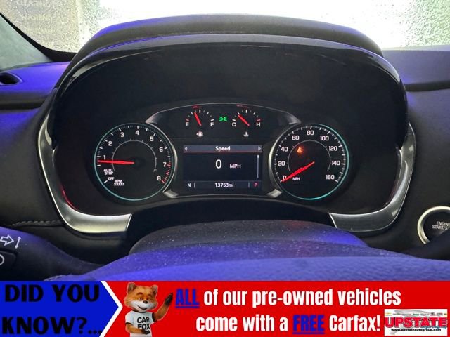 Used 2023 Chevrolet Traverse LT w/ Rear Camera Mirror Package image 10