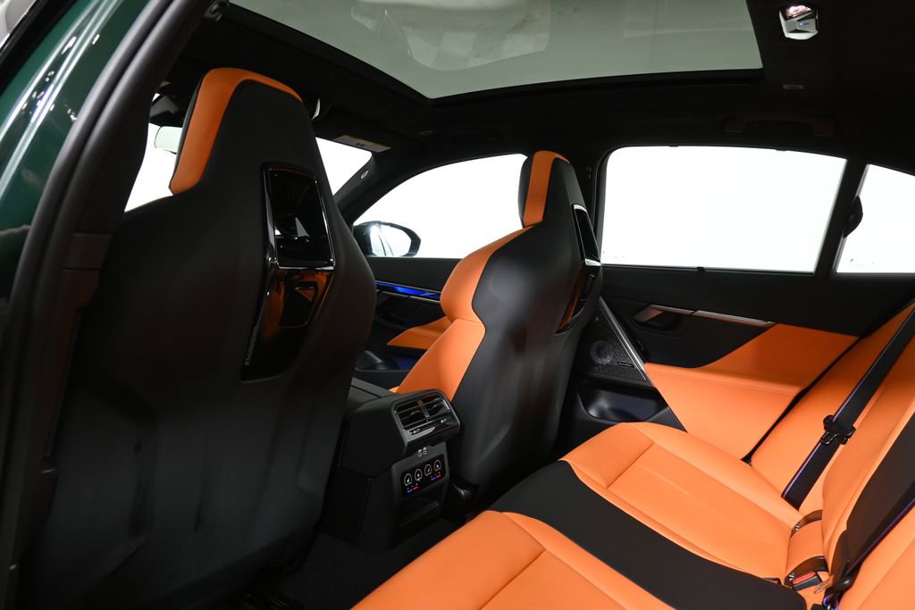 New 2026 BMW M5 w/ Executive Package AWD/4WD image 32