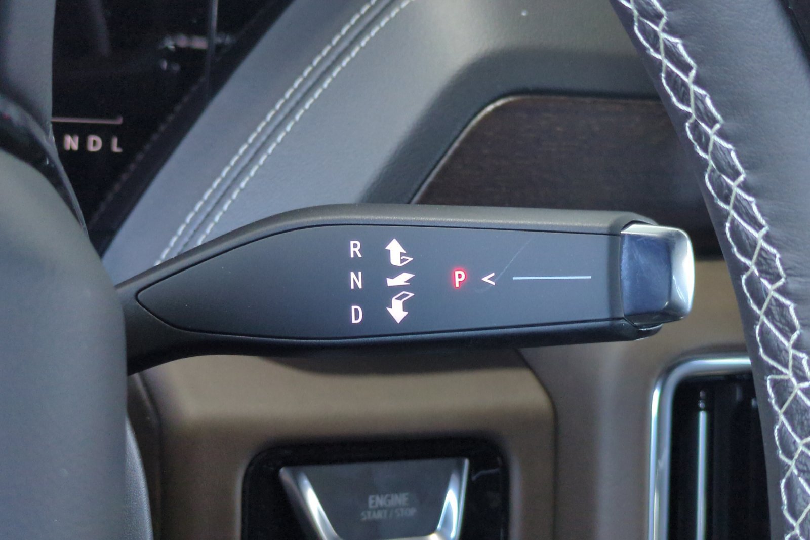 Used 2026 GMC Yukon XL Denali Ultimate AWD/4WD image 28