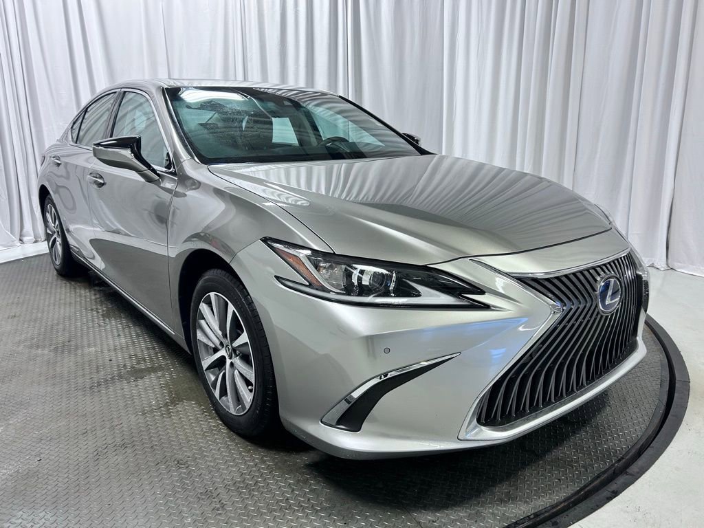 Used 2021 Lexus ES 300h w/ Premium Package image 25