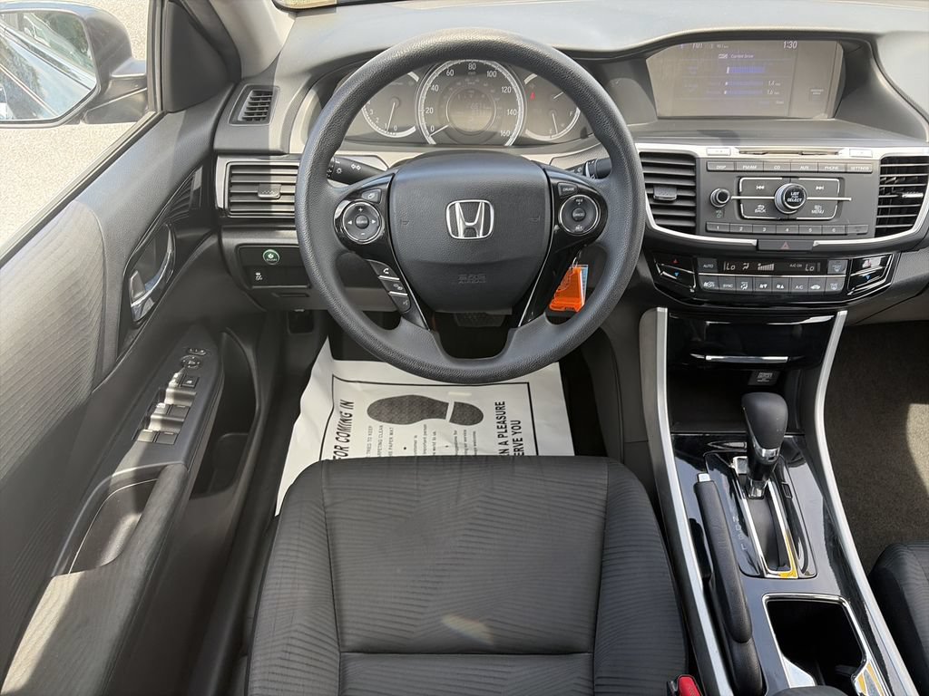 Used 2017 Honda Accord LX image 15