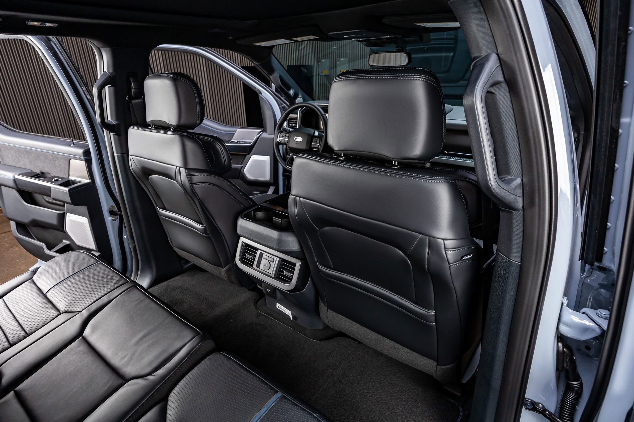 Used 2026 Ford F250 Platinum AWD/4WD image 33