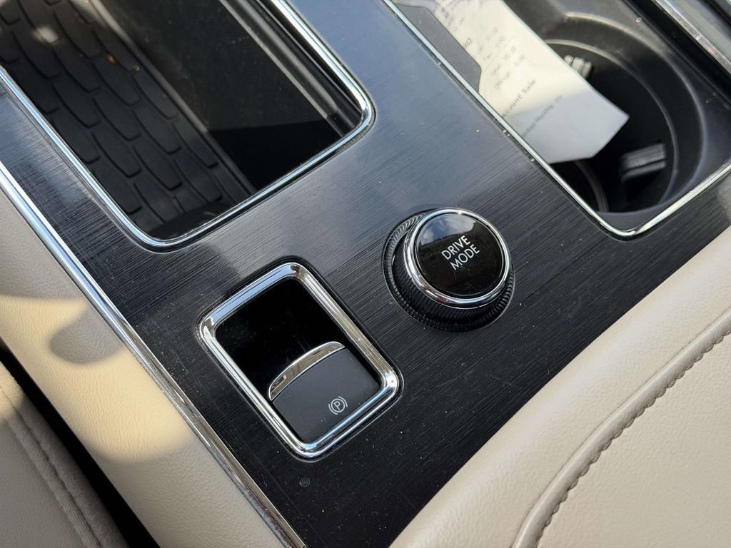 Used 2022 Lincoln Aviator Reserve w/ Elements Package Plus AWD/4WD image 32