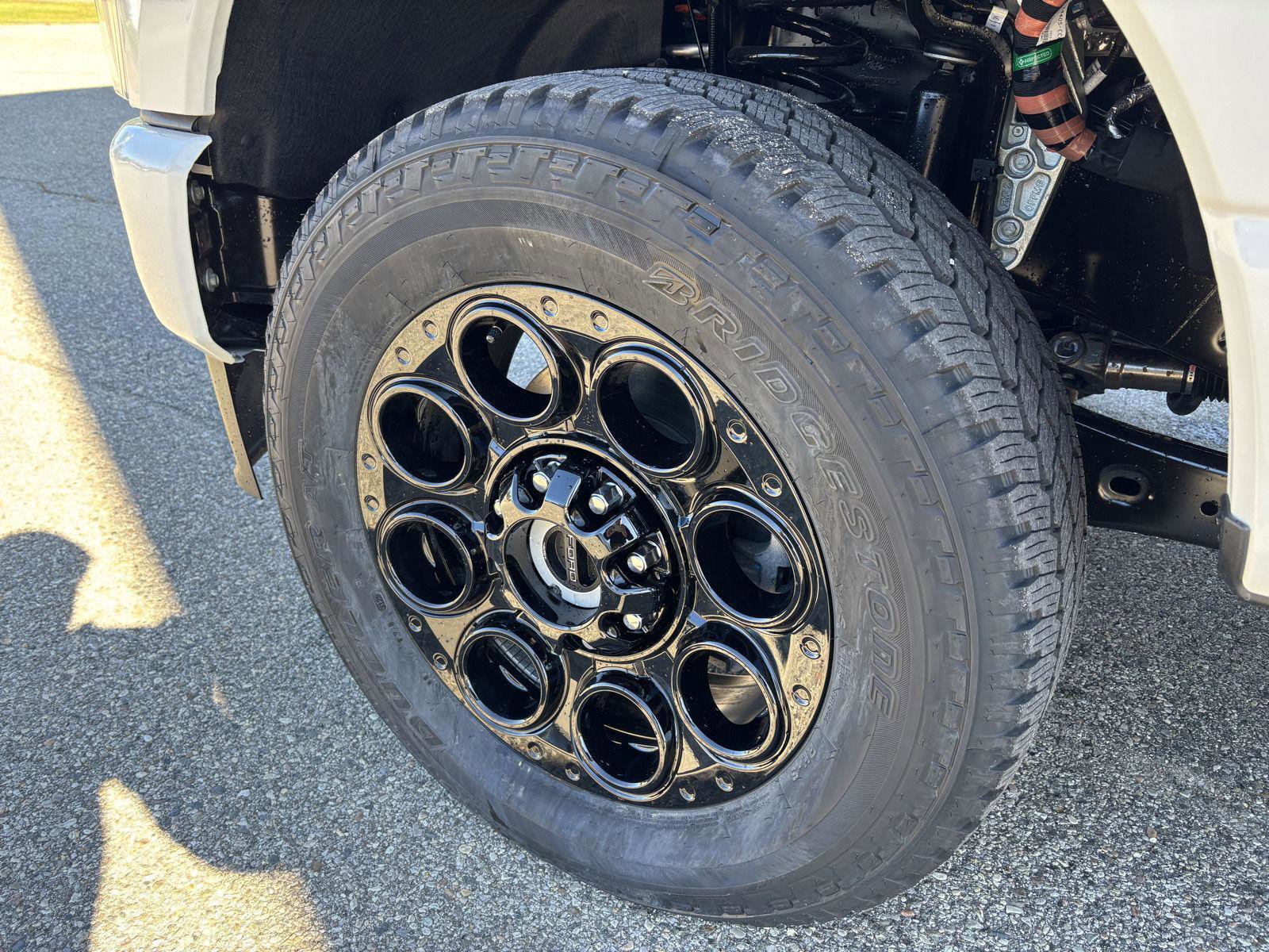 New 2026 Ford F350 Lariat w/ Black Appearance Package image 10