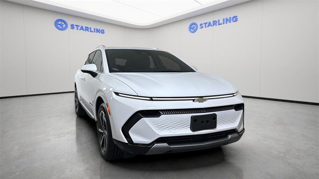 Used 2025 Chevrolet Equinox EV LT image 14