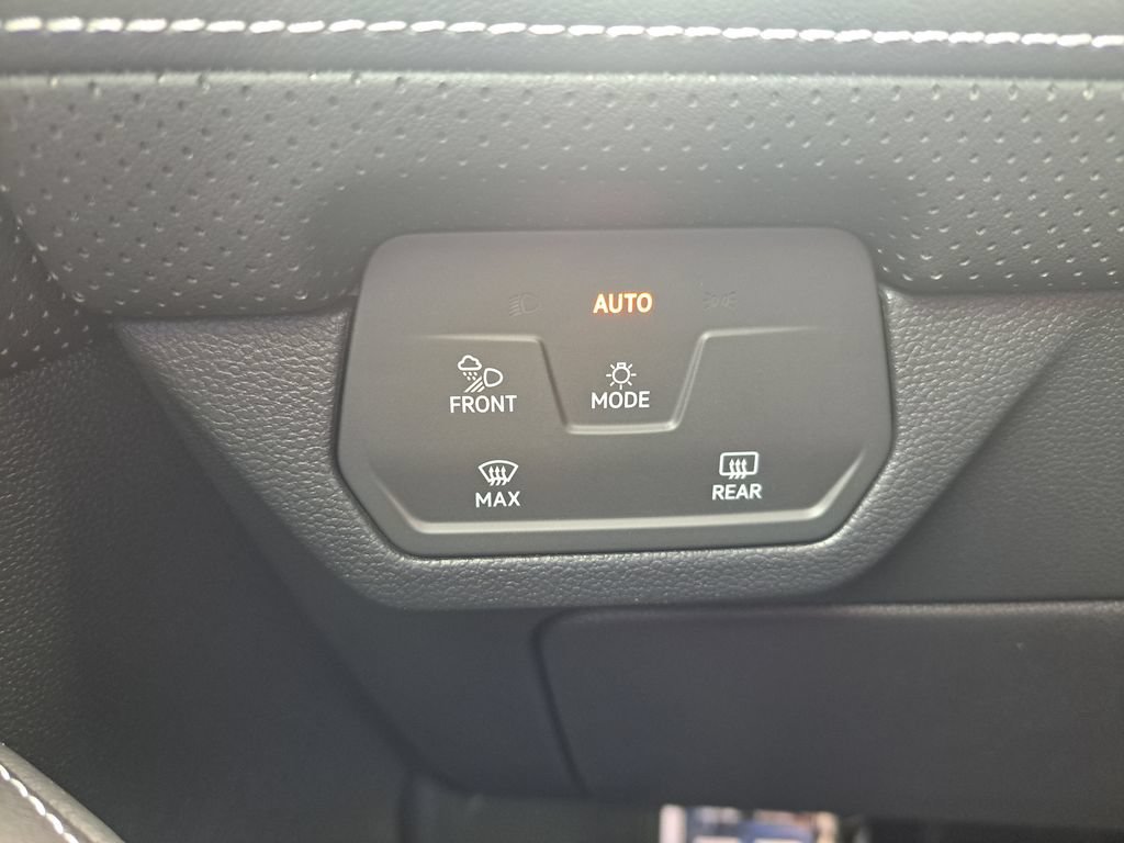 Used 2026 Volkswagen Atlas SEL Premium R-Line AWD/4WD image 21