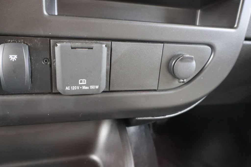 New 2026 Chevrolet Express 3500 w/ Power Convenience Package image 17