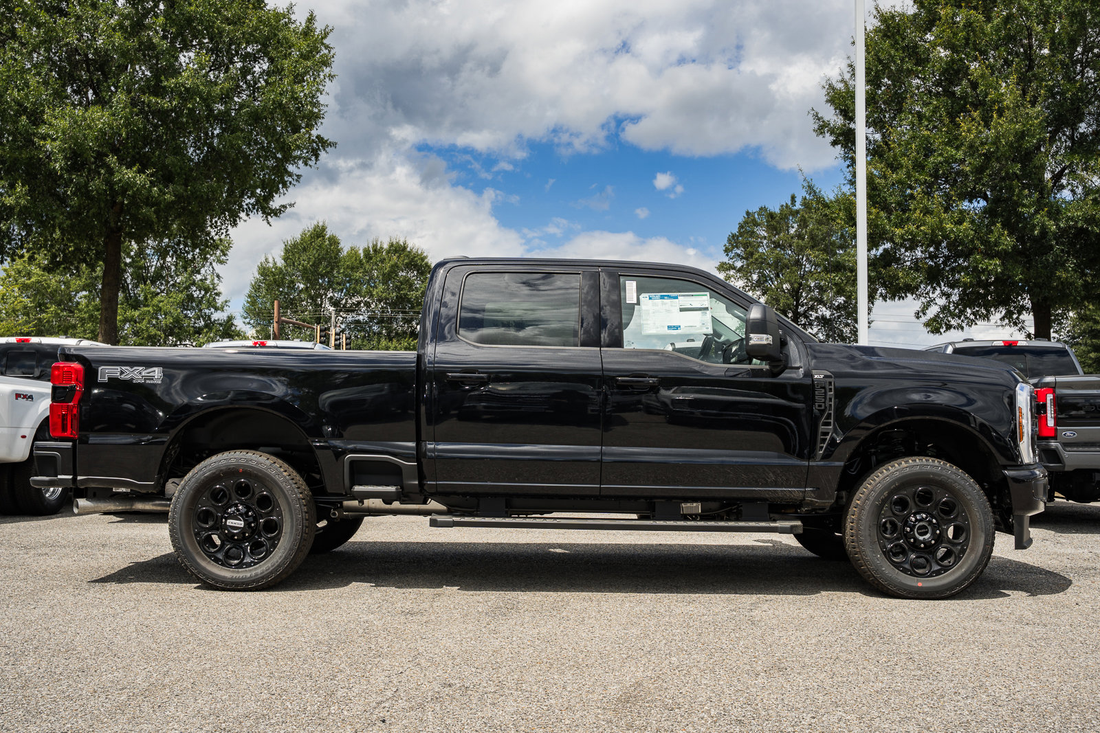 New 2026 Ford F250 XLT w/ XLT Premium Package image 4
