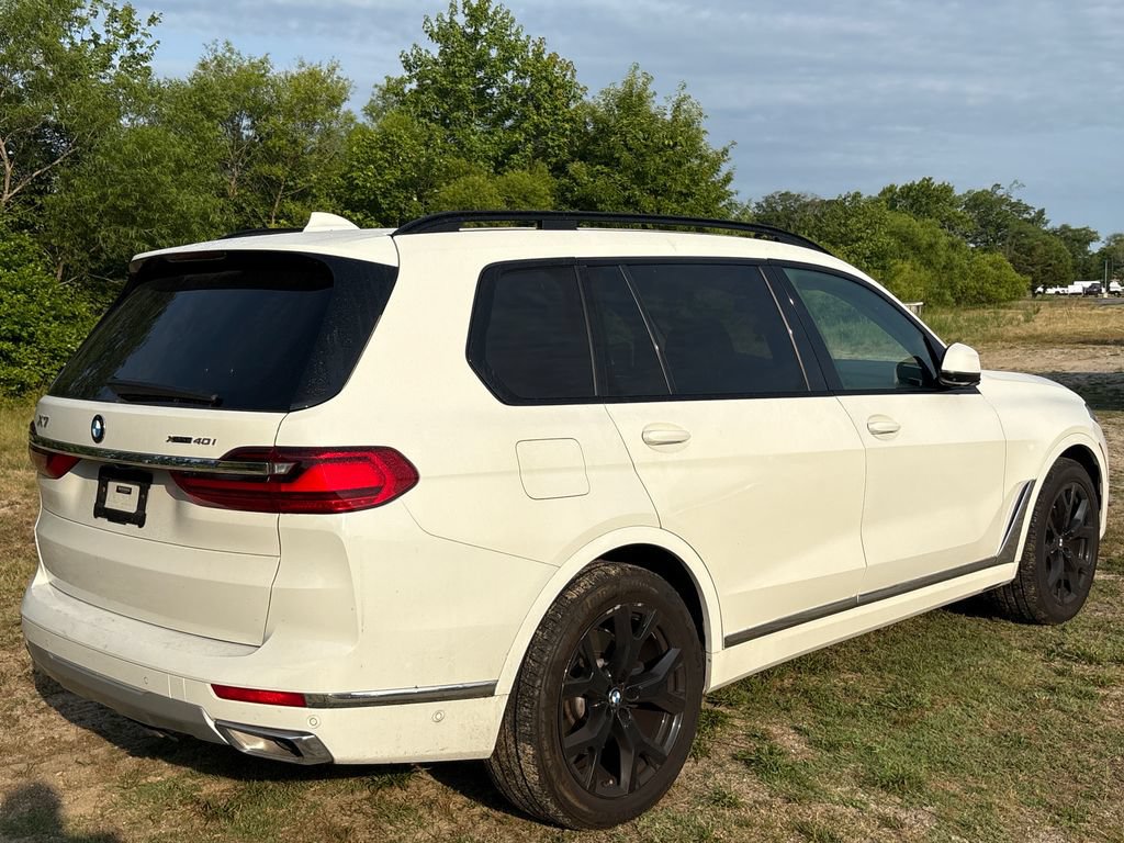 Used 2021 BMW X7 xDrive40i w/ Premium Package AWD/4WD image 6