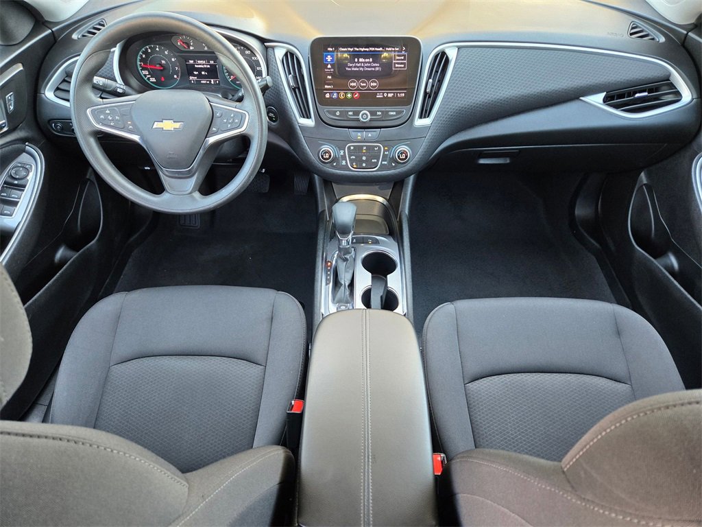 Used 2024 Chevrolet Malibu LT image 15