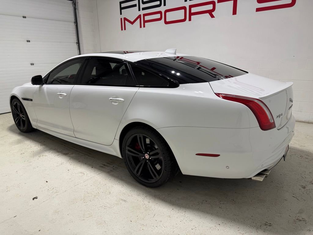 Used 2016 Jaguar XJ RWD image 7