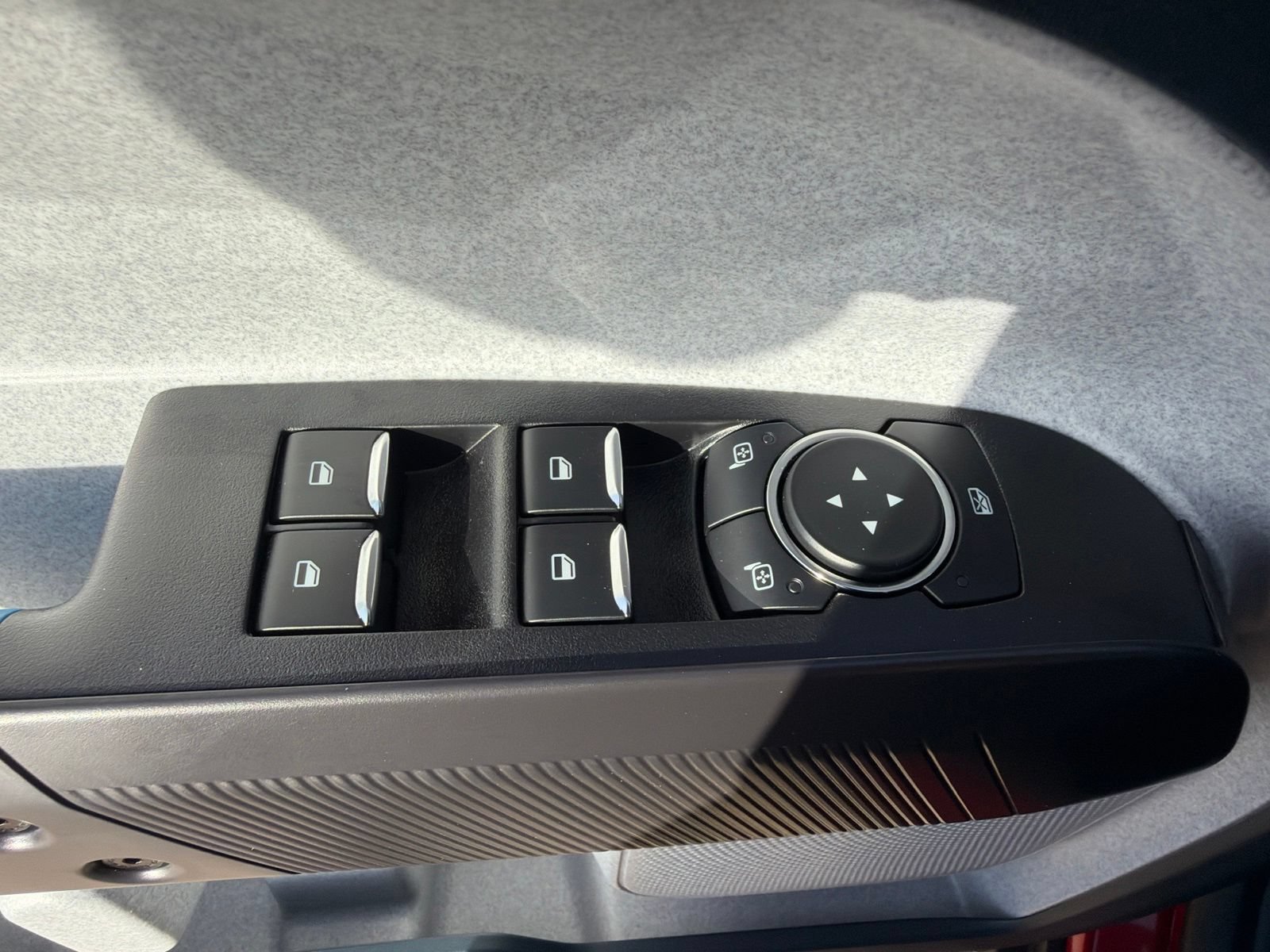 New 2026 Ford Maverick XLT w/ XLT Luxury Package FWD image 14