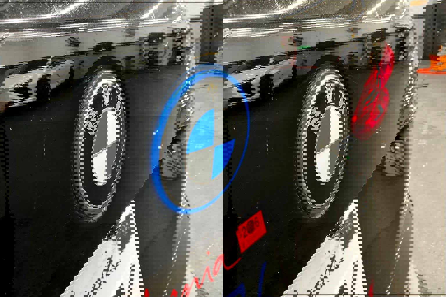 Used 2023 BMW X5 xDrive45e w/ Parking Assistance Package image 30