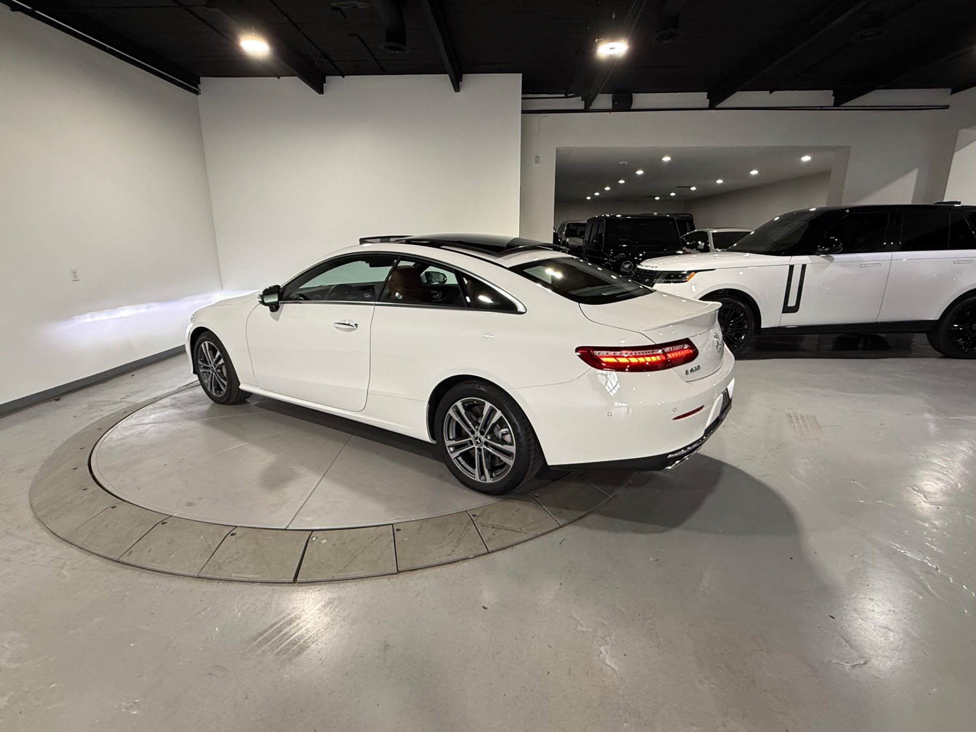 Used 2023 Mercedes-Benz E 450 4MATIC Coupe image 6