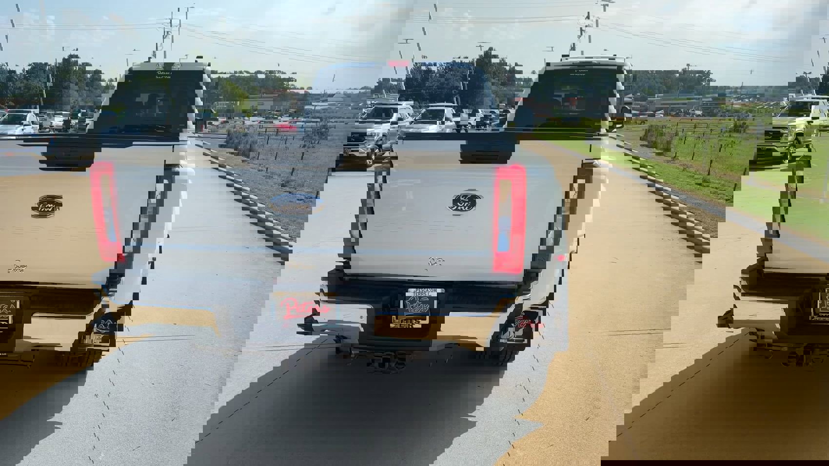 Used 2024 Ford F350 XLT image 6