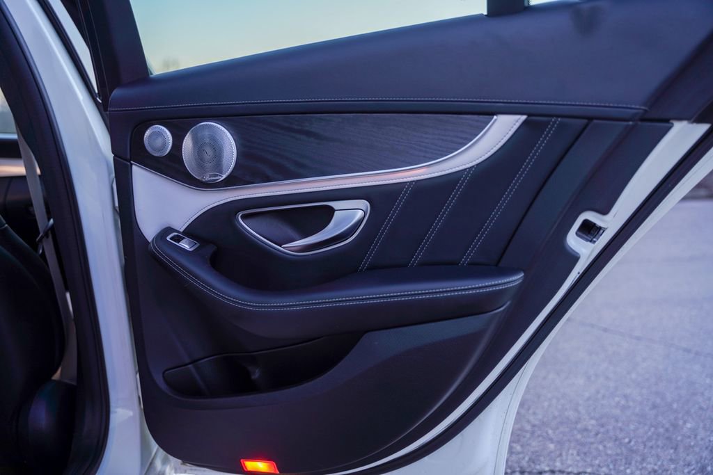 Used 2015 Mercedes-Benz C 63 AMG S image 39