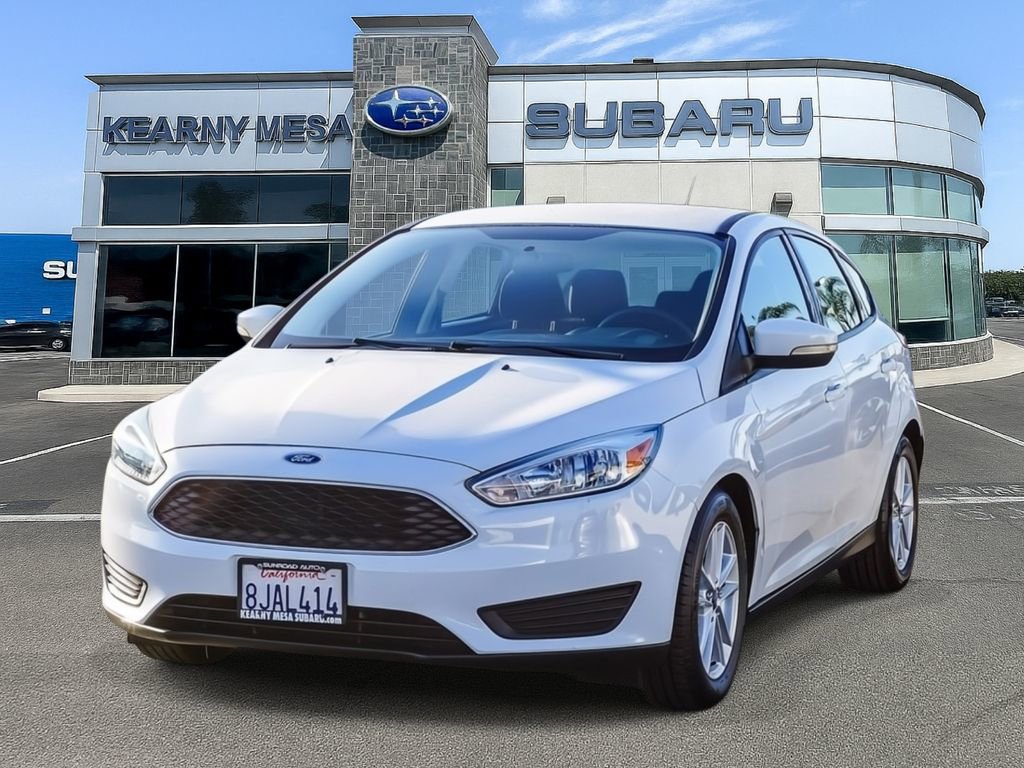 Used 2015 Ford Focus SE image 3