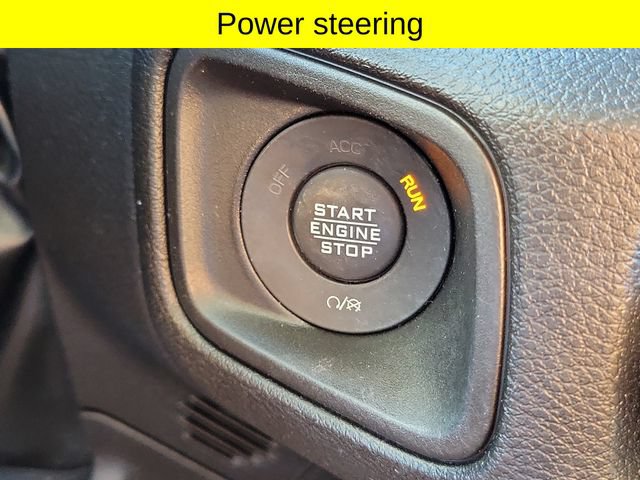 Used 2024 Jeep Wrangler Unlimited w/ Convenience Group AWD/4WD image 18