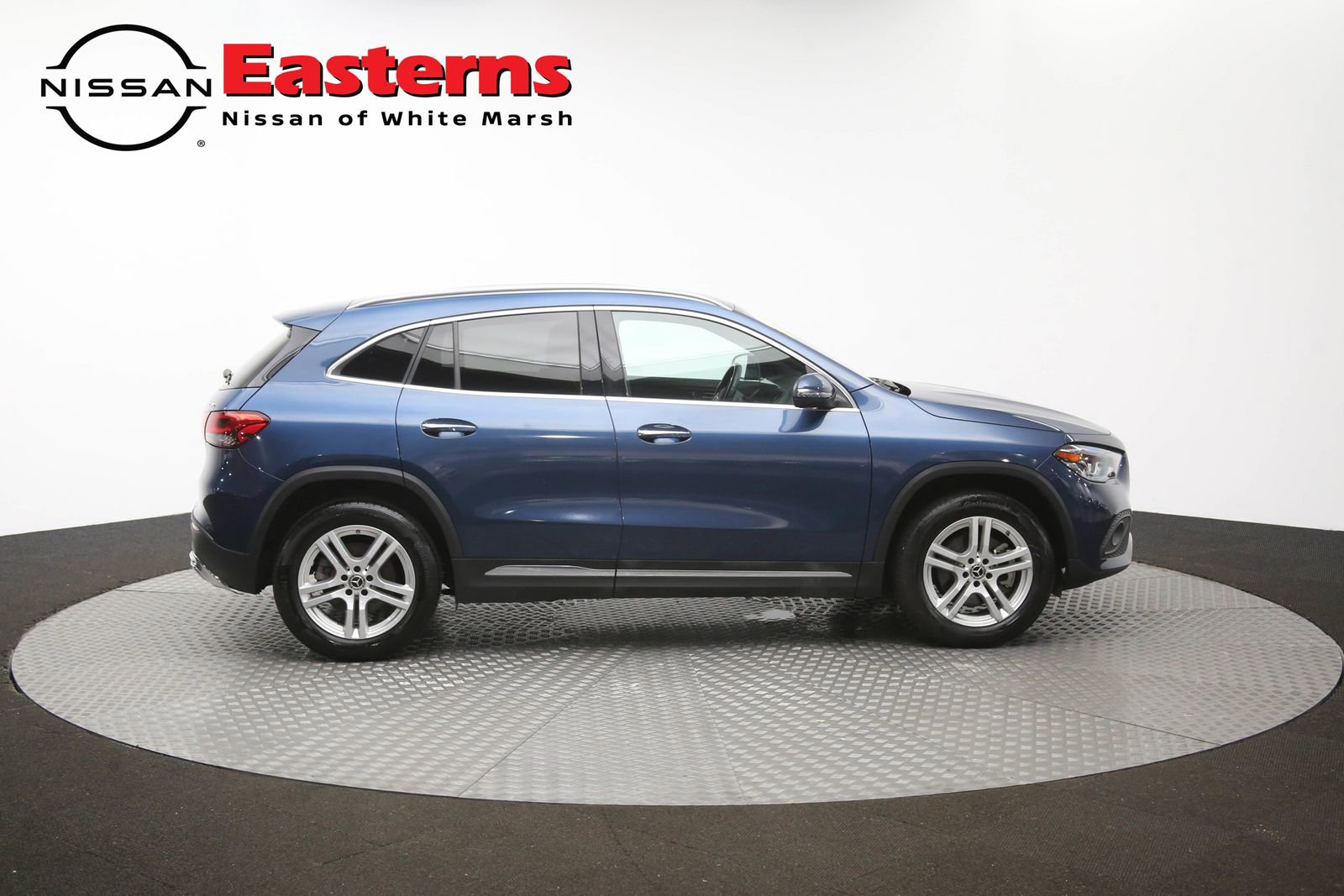 Used 2023 Mercedes-Benz GLA 250 4MATIC w/ Premium Package image 44