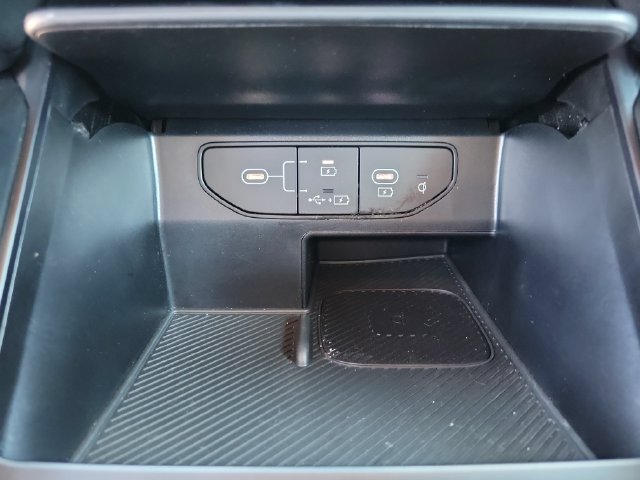 Used 2025 Kia Sorento EX AWD/4WD image 28