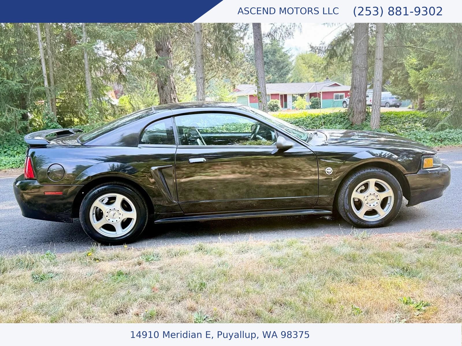 Used 2004 Ford Mustang GT RWD image 6