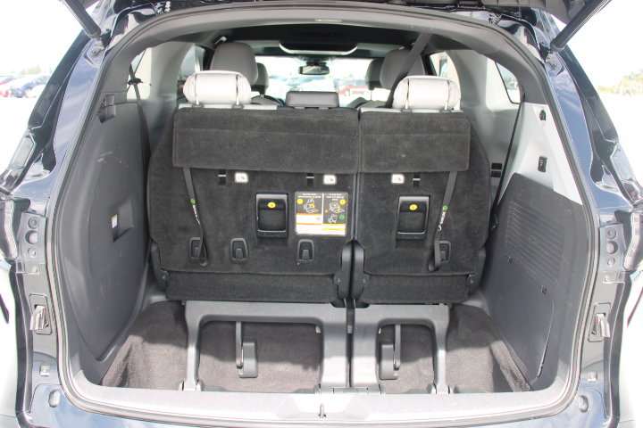 Used 2021 Toyota Sienna XSE w/ XSE Plus Package AWD/4WD image 15