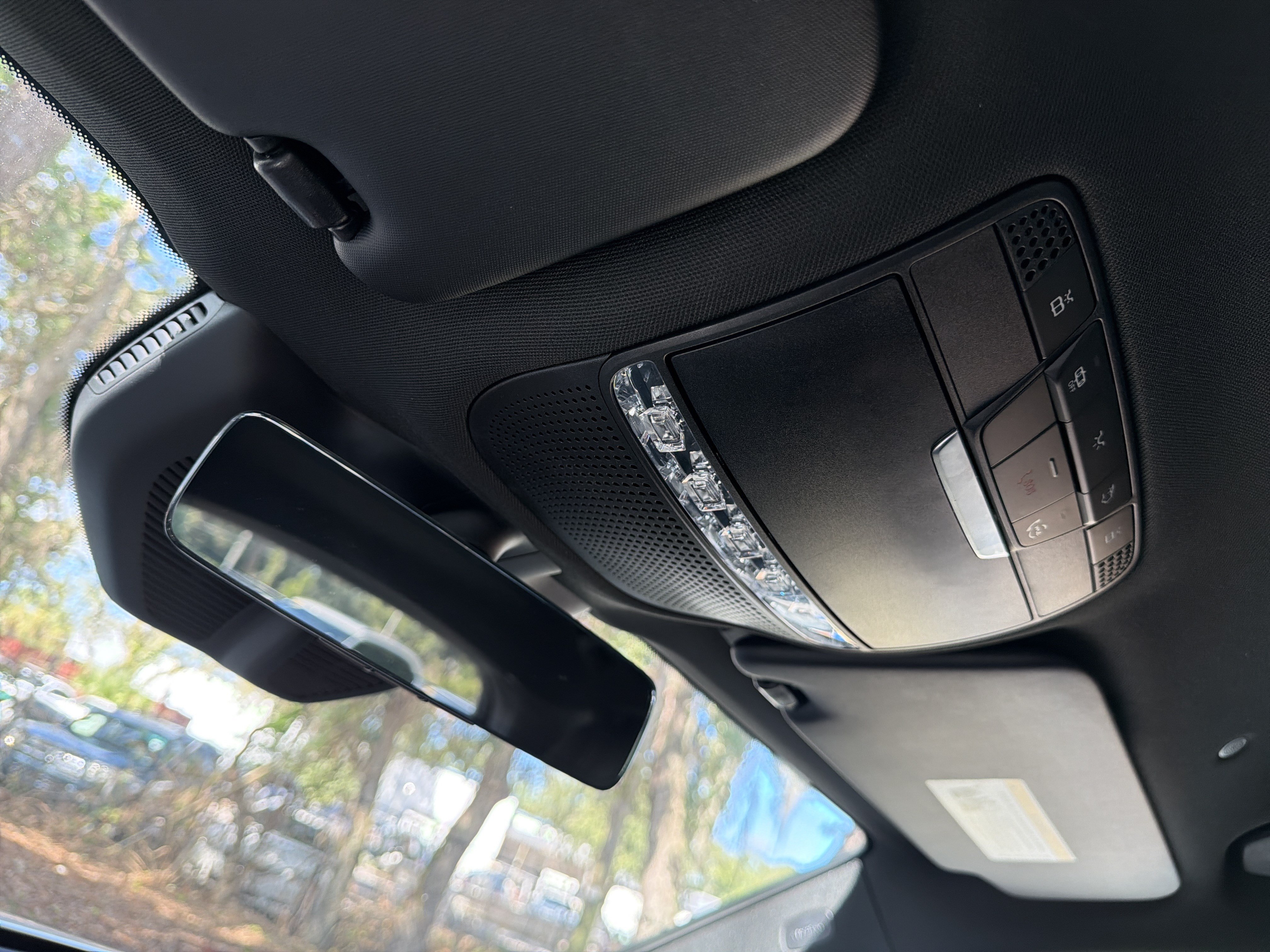 Used 2021 Mercedes-Benz GLC 300 image 28