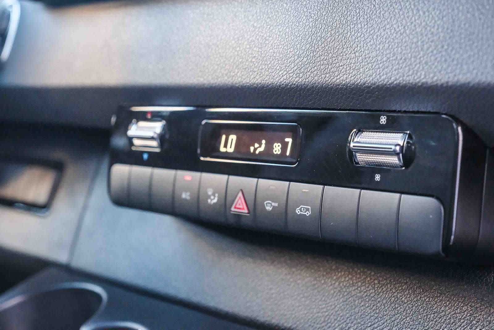 Used 2023 Mercedes-Benz Sprinter 3500 w/ Acoustic Package image 20