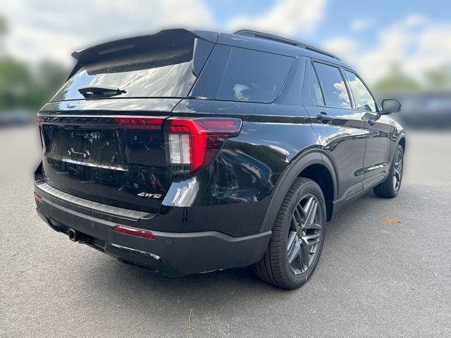 New 2026 Ford Explorer ST-Line w/ ST-Line Street Pack AWD/4WD image 8
