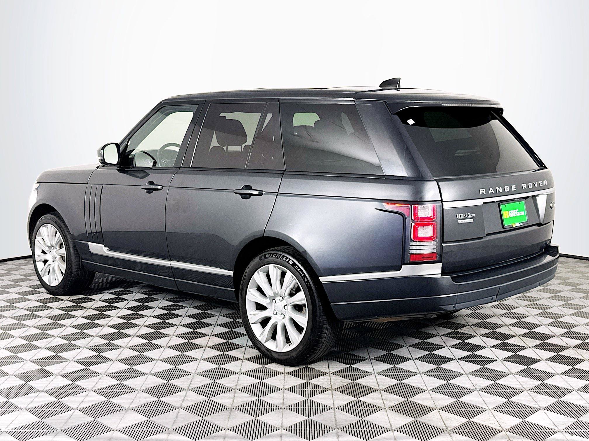 Used 2017 Land Rover Range Rover Supercharged AWD/4WD image 6